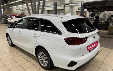 KIA cee'd III, 2021 год, 1 529 000 рублей, 6 фотография