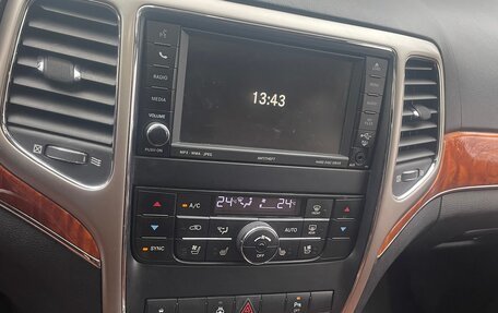 Jeep Grand Cherokee, 2011 год, 1 480 000 рублей, 15 фотография