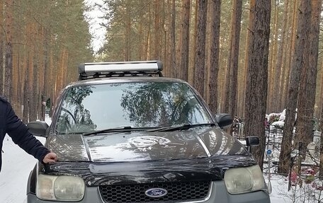 Ford Escape II, 2003 год, 630 000 рублей, 2 фотография