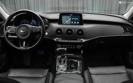 KIA Stinger I, 2019 год, 2 690 000 рублей, 10 фотография