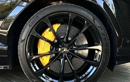 Lamborghini Urus I, 2020 год, 29 990 000 рублей, 13 фотография