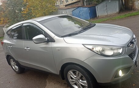 Hyundai ix35 I рестайлинг, 2011 год, 1 299 000 рублей, 2 фотография