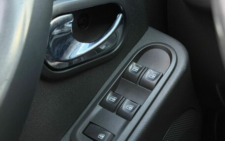 Renault Duster I рестайлинг, 2018 год, 1 255 000 рублей, 17 фотография