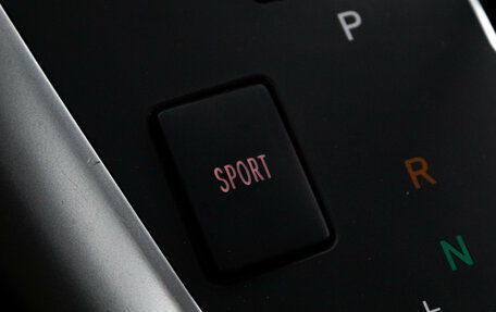 Toyota Verso I, 2013 год, 1 279 000 рублей, 17 фотография