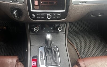 Volkswagen Touareg III, 2010 год, 2 450 000 рублей, 8 фотография