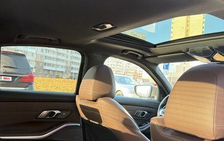 BMW 3 серия, 2020 год, 4 200 000 рублей, 16 фотография