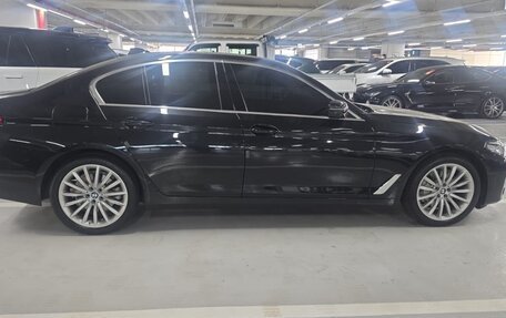 BMW 5 серия, 2022 год, 4 950 000 рублей, 4 фотография