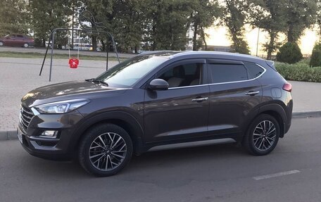 Hyundai Tucson III, 2019 год, 1 800 000 рублей, 3 фотография