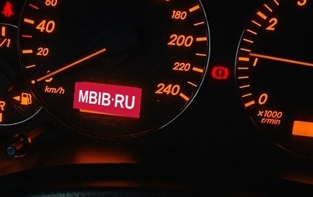 Toyota Avensis III рестайлинг, 2004 год, 850 000 рублей, 17 фотография