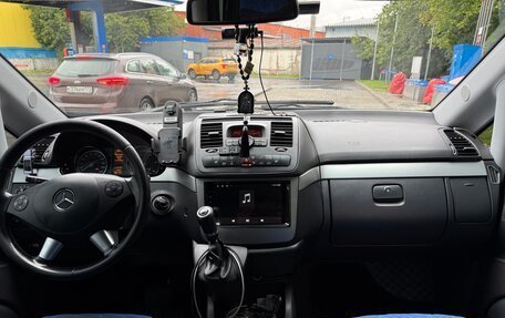 Mercedes-Benz Viano, 2010 год, 2 600 000 рублей, 10 фотография