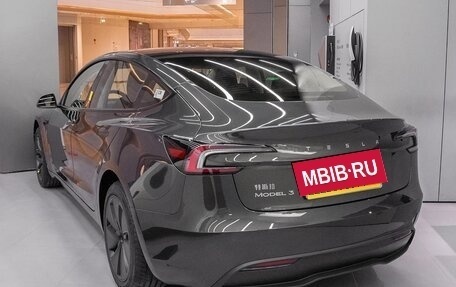 Tesla Model 3 I, 2025 год, 6 129 000 рублей, 3 фотография