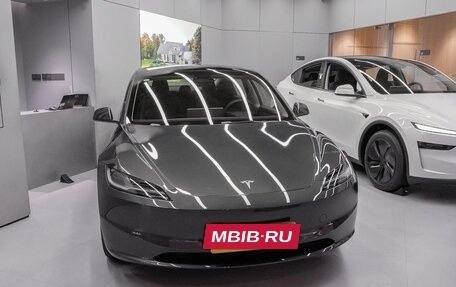 Tesla Model 3 I, 2025 год, 6 129 000 рублей, 2 фотография