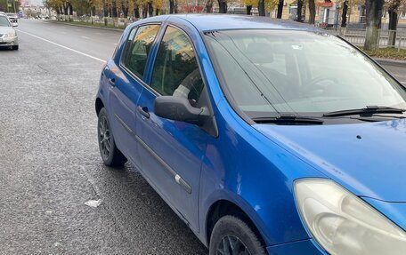 Renault Clio III, 2006 год, 300 000 рублей, 5 фотография