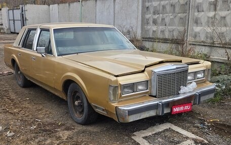 Lincoln Town Car II, 1987 год, 990 000 рублей, 1 фотография