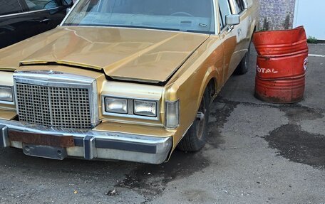 Lincoln Town Car II, 1987 год, 990 000 рублей, 4 фотография