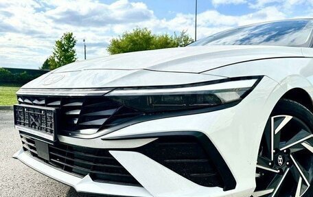 Hyundai Elantra, 2024 год, 2 450 000 рублей, 1 фотография