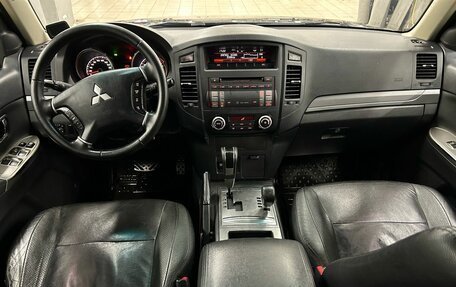 Mitsubishi Pajero IV, 2013 год, 1 699 000 рублей, 8 фотография