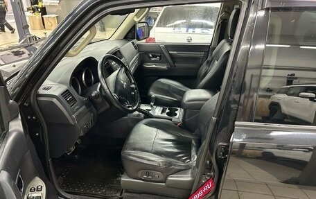 Mitsubishi Pajero IV, 2013 год, 1 699 000 рублей, 6 фотография