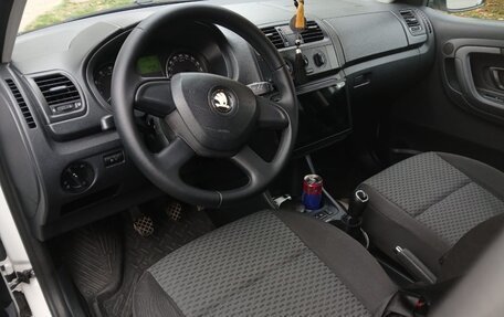 Skoda Fabia II, 2013 год, 870 000 рублей, 4 фотография