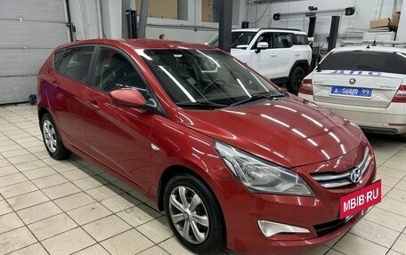 Hyundai Solaris II рестайлинг, 2016 год, 899 000 рублей, 3 фотография