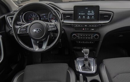 KIA cee'd III, 2018 год, 1 550 000 рублей, 10 фотография