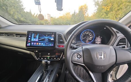 Honda Vezel, 2015 год, 1 665 000 рублей, 25 фотография