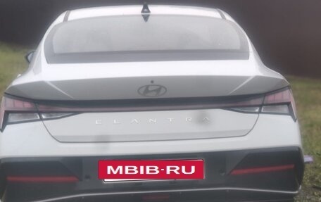 Hyundai Elantra, 2024 год, 2 450 000 рублей, 5 фотография