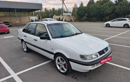 Volkswagen Passat B4, 1995 год, 750 000 рублей, 7 фотография