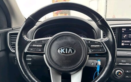 KIA Sportage IV рестайлинг, 2020 год, 2 200 000 рублей, 13 фотография