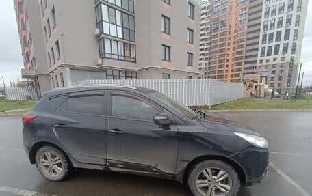 Hyundai ix35 I рестайлинг, 2013 год, 1 050 000 рублей, 2 фотография