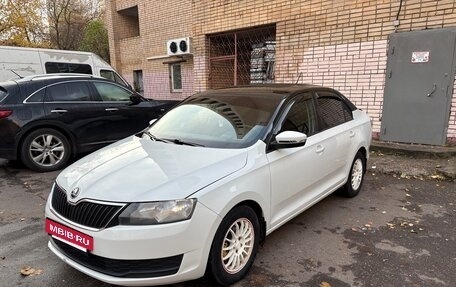 Skoda Rapid I, 2017 год, 700 000 рублей, 4 фотография