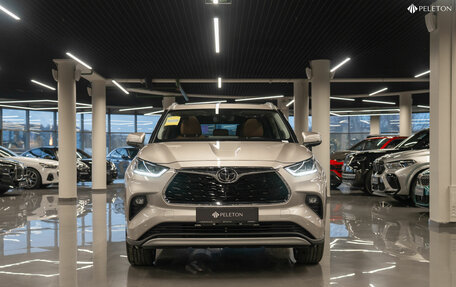 Toyota Highlander, 2025 год, 6 500 000 рублей, 3 фотография