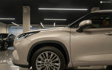 Toyota Highlander, 2025 год, 6 500 000 рублей, 27 фотография