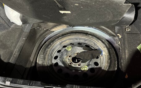 BMW 5 серия, 2006 год, 870 000 рублей, 11 фотография