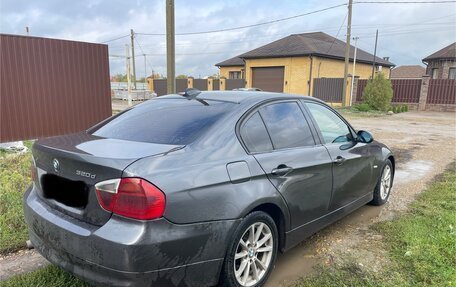BMW 3 серия, 2006 год, 930 000 рублей, 1 фотография