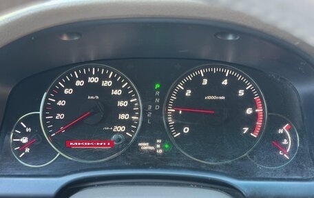 Toyota Land Cruiser Prado 120 рестайлинг, 2003 год, 1 350 000 рублей, 13 фотография