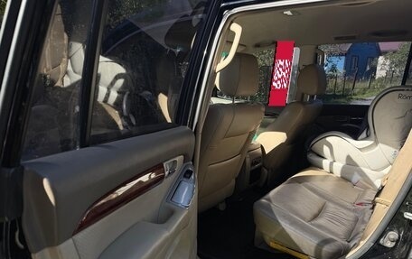 Toyota Land Cruiser Prado 120 рестайлинг, 2003 год, 1 350 000 рублей, 25 фотография