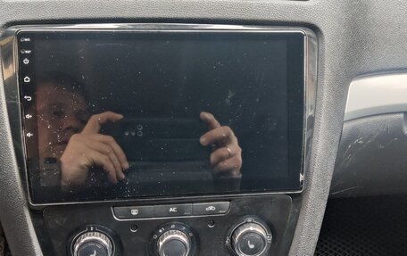 Skoda Octavia, 2011 год, 630 000 рублей, 8 фотография