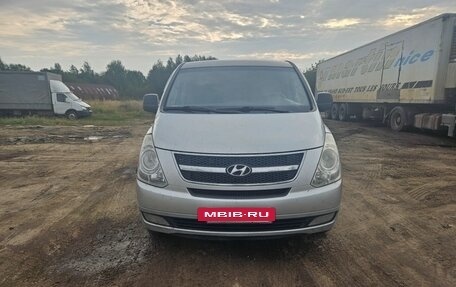 Hyundai Grand Starex Grand Starex I рестайлинг 2, 2008 год, 1 000 000 рублей, 2 фотография