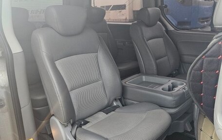 Hyundai Grand Starex Grand Starex I рестайлинг 2, 2008 год, 1 000 000 рублей, 10 фотография