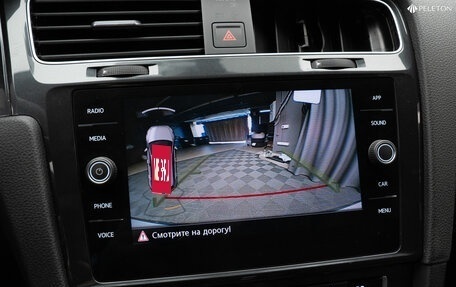 Volkswagen Golf VII, 2018 год, 2 170 000 рублей, 20 фотография