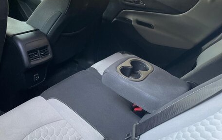 Chevrolet Equinox III, 2019 год, 1 700 000 рублей, 10 фотография