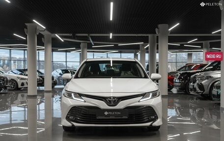 Toyota Camry, 2018 год, 2 230 000 рублей, 3 фотография