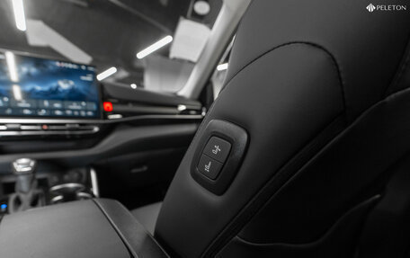 Toyota Highlander, 2025 год, 6 200 000 рублей, 15 фотография