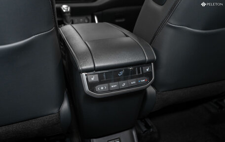 Toyota Highlander, 2025 год, 6 200 000 рублей, 14 фотография