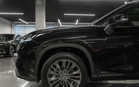 Toyota Highlander, 2025 год, 6 200 000 рублей, 26 фотография