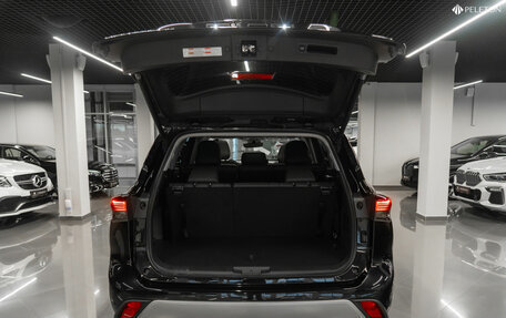 Toyota Highlander, 2025 год, 6 200 000 рублей, 24 фотография