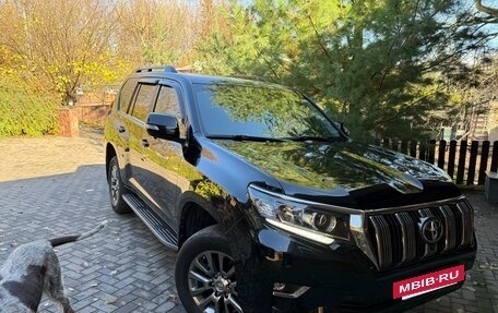 Toyota Land Cruiser Prado 150 рестайлинг 2, 2018 год, 6 800 000 рублей, 4 фотография