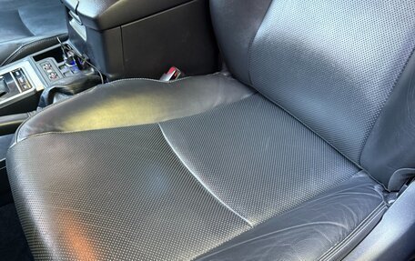 Toyota Land Cruiser Prado 150 рестайлинг 2, 2018 год, 6 800 000 рублей, 8 фотография