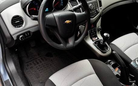 Chevrolet Cruze II, 2011 год, 1 100 000 рублей, 8 фотография